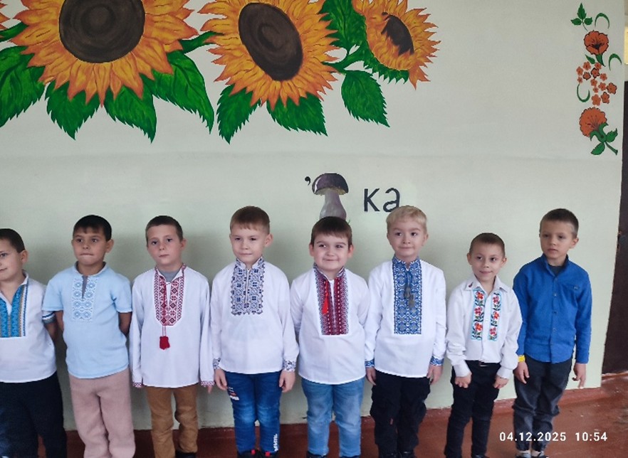 Фотоматеріал розділу «Шкільні та родинні цінності»